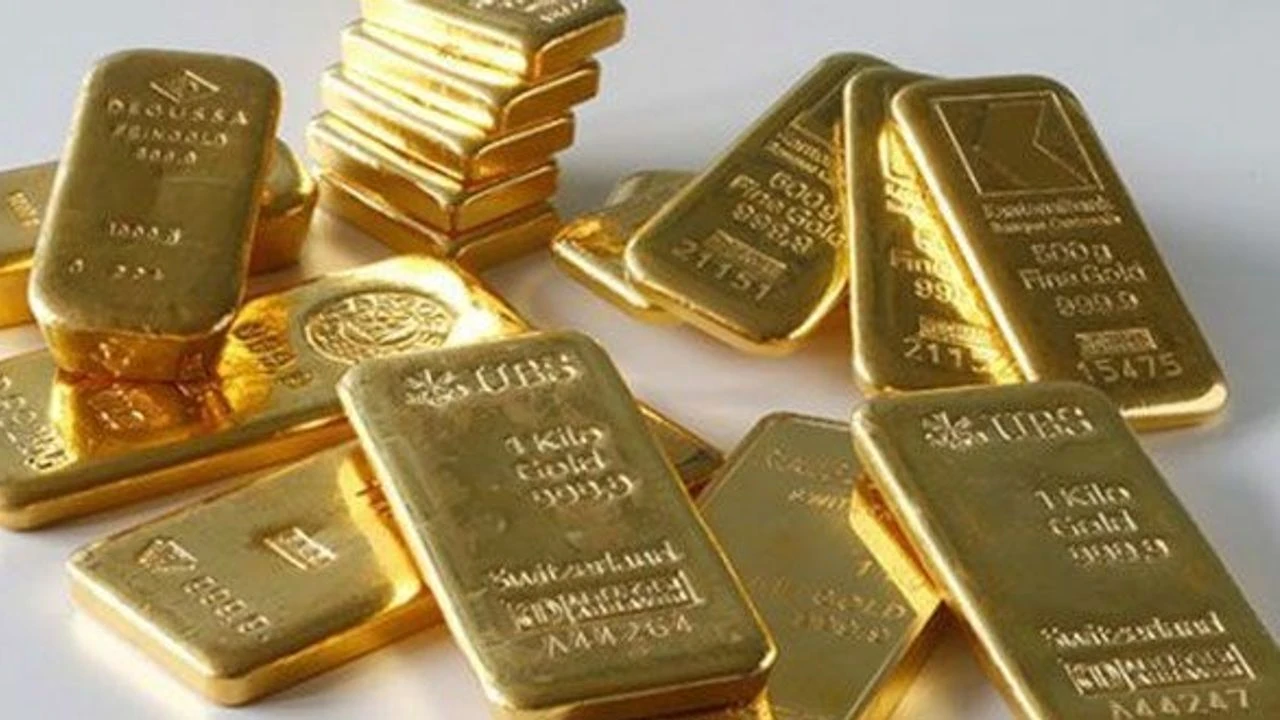 Altın Ve Gümüş Sallandı: Dolar Coştu, Piyasalar Karıştı!