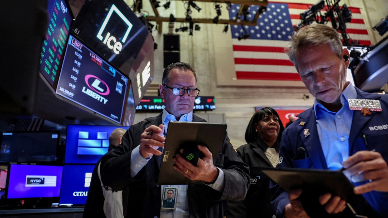 Dünya Piyasası Ne Yapıyor? Kafalar Karışık!