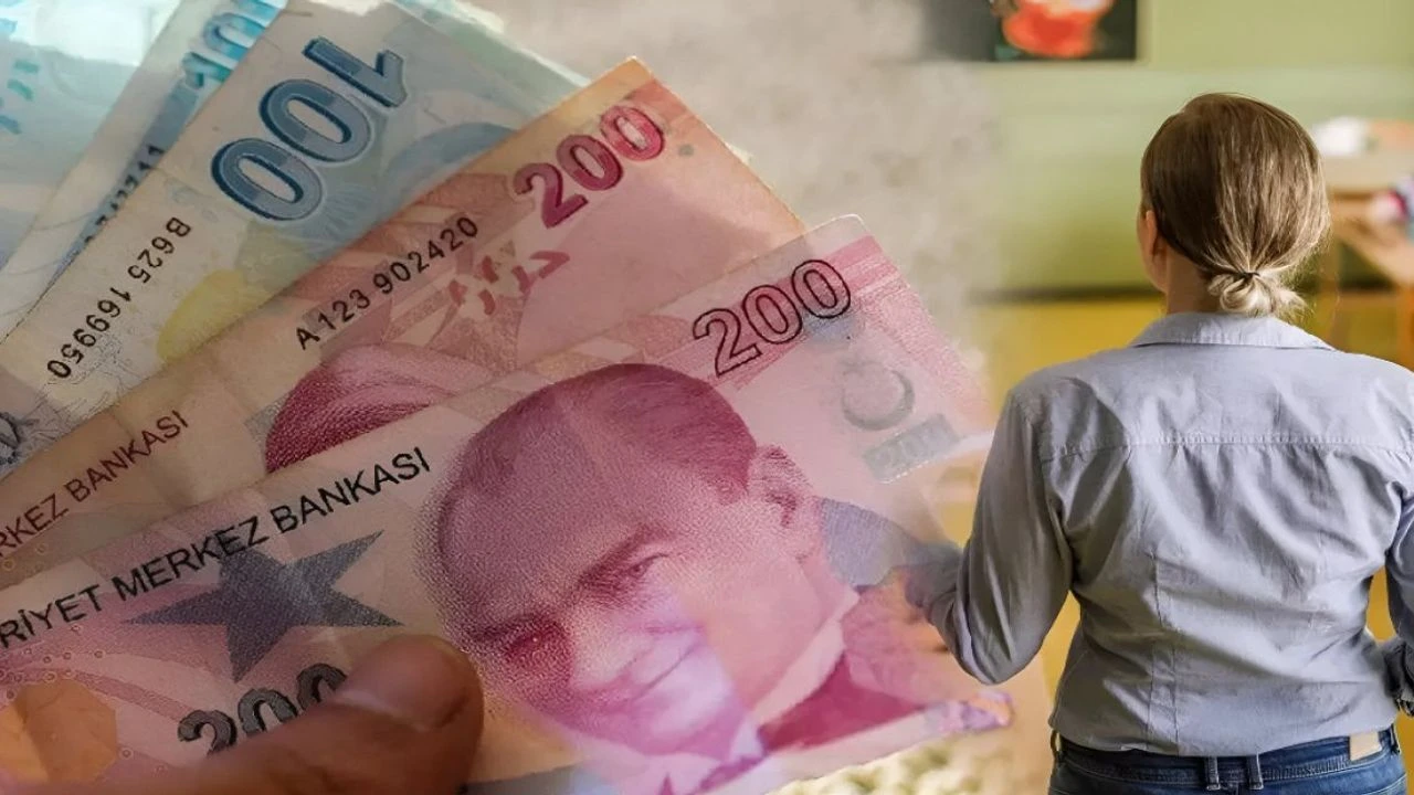 Öğretmenlerin 14 Günlük Maaş Farkı Hesaplara Ne Zaman Yatacak?