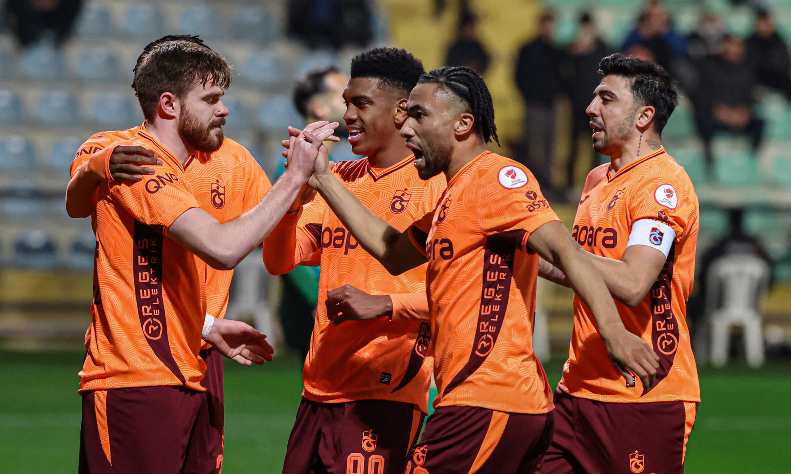 Fırtına Kocaeli’de! Maç Başladı, Gözler Skor’da