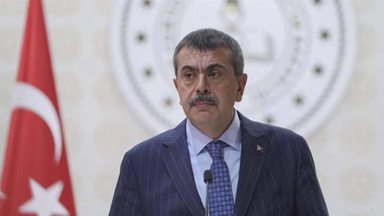 bakan tekin bildiriyi imzalayan 168 imzaci hakkinda yargi surecini baslatacagim