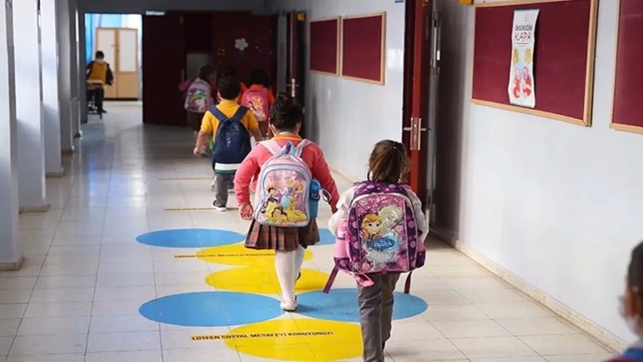 okullar tatil edildi q5pz cover