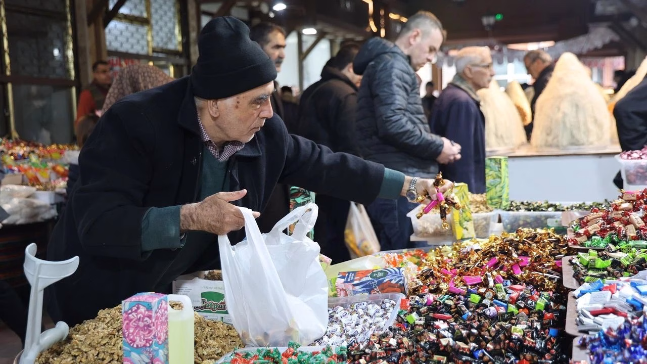 1773734959 aw663795 02