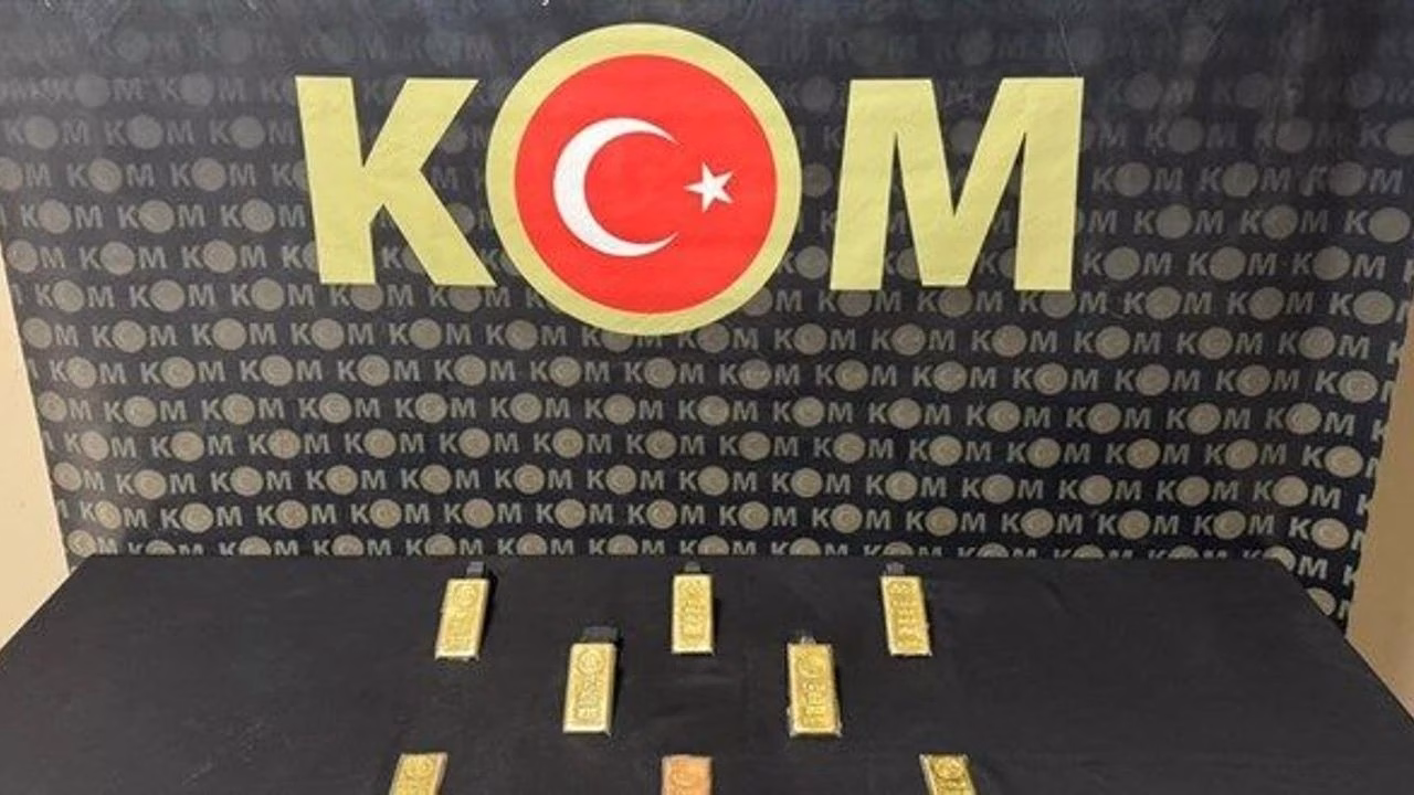 Hatay’da Kaçak Altın Operasyonu: 8 Kilogram Külçe Altın Ele Geçirildi
