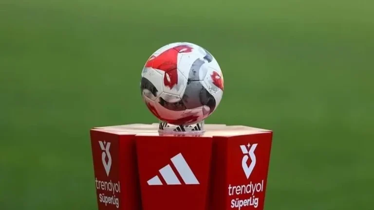 Amazon’dan Süper Lig İçin 400 Milyon Dolarlık Dev Hamle Amazon'dan Süper Lig İçin 400 Milyon Dolarlık Dev Hamle