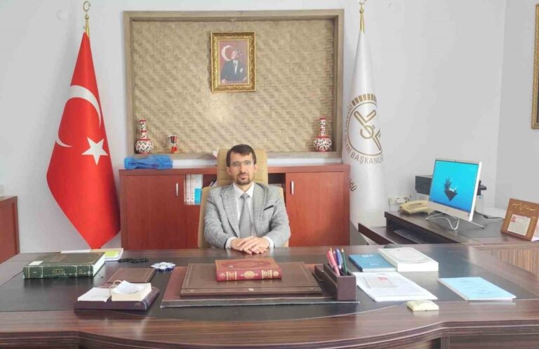 Aydıntepe’de Yeni Dönem: Müftü Yavuz Koyuncu Göreve Başladı Aydıntepe’de Yeni Dönem: Müftü Yavuz Koyuncu Göreve Başladı