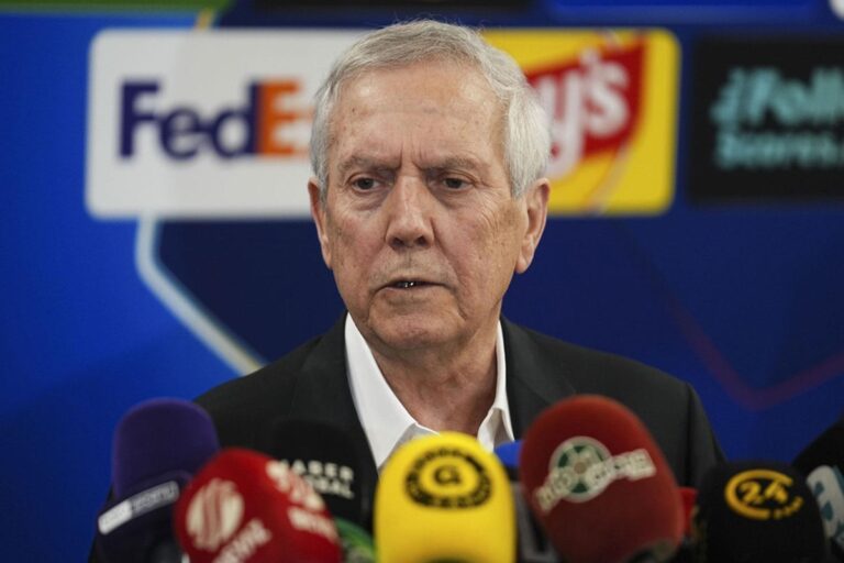 Aziz Yıldırım’dan Olay Sözler: Herkes Gider O Kalır! Aziz Yıldırım'dan Olay Sözler: Herkes Gider O Kalır!