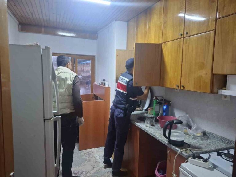 Bahis Operasyonunda Dev Rakam: 9 Kişi Tutuklandı Bahis Operasyonunda Dev Rakam: 9 Kişi Tutuklandı