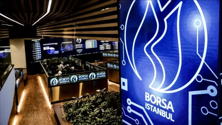 Borsa İstanbul’da Dev Operasyon: 34 Şirket Düğmeye Bastı Borsa İstanbul'da Dev Operasyon: 34 Şirket Düğmeye Bastı