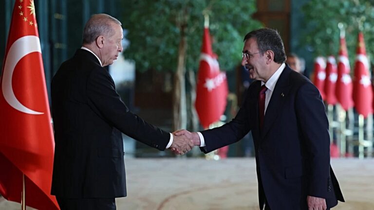 Erdoğan’ın Dev Ziyareti Başlıyor: Kritik Görev Devri Erdoğan’ın Dev Ziyareti Başlıyor: Kritik Görev Devri