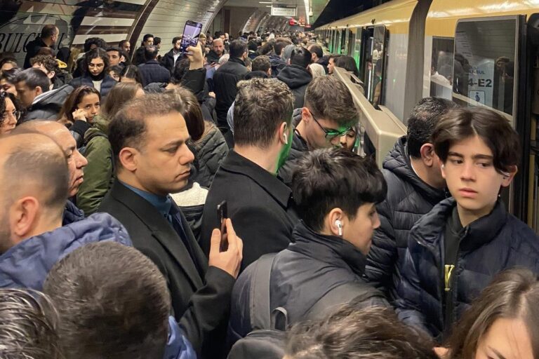 İstanbul Metrolarında Yeni Dönem: Gittiğin Kadar Öde İstanbul Metrolarında Yeni Dönem: Gittiğin Kadar Öde