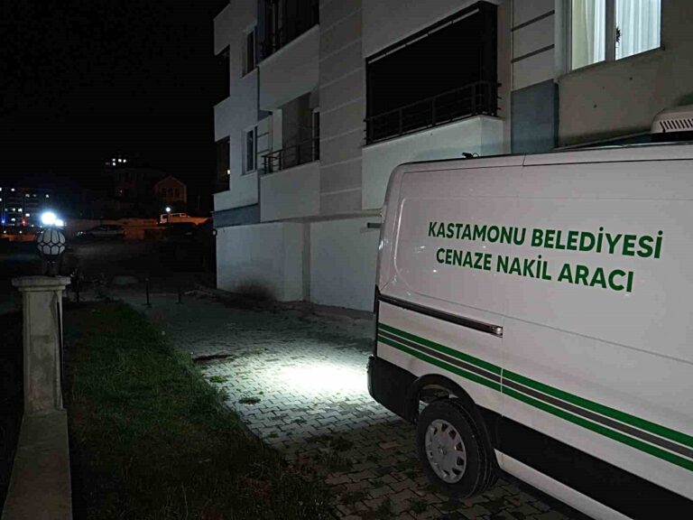 Kastamonu'da Feci Olay: 12. Kattan Düşen Kadın Can Verdi