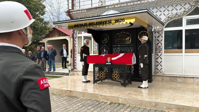 Kıbrıs Gazisi Metin Çalışkan Son Yolculuğuna Uğurlandı Kıbrıs Gazisi Metin Çalışkan Son Yolculuğuna Uğurlandı