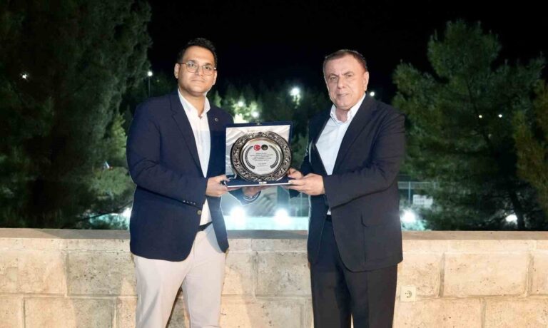 Midyat’ın Sağlık Geleceği Masaya Yatırıldı Midyat'ın Sağlık Geleceği Masaya Yatırıldı