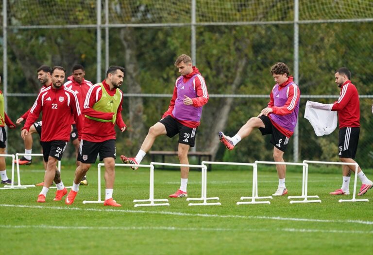 Pendikspor Bolu’da Hem Geleceği Hem Play-Off’u Hedefliyor Pendikspor Bolu'da Hem Geleceği Hem Play-Off'u Hedefliyor