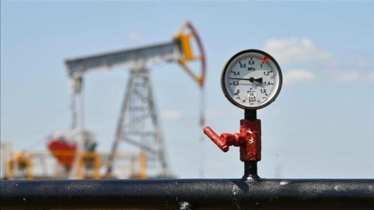 Petrol Piyasalarında Fırtına: Brent 104 Doları Aştı Petrol Piyasalarında Fırtına: Brent 104 Doları Aştı