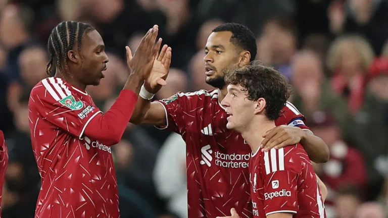 Liverpool Tottenham Engelini 3 Golle Geçti