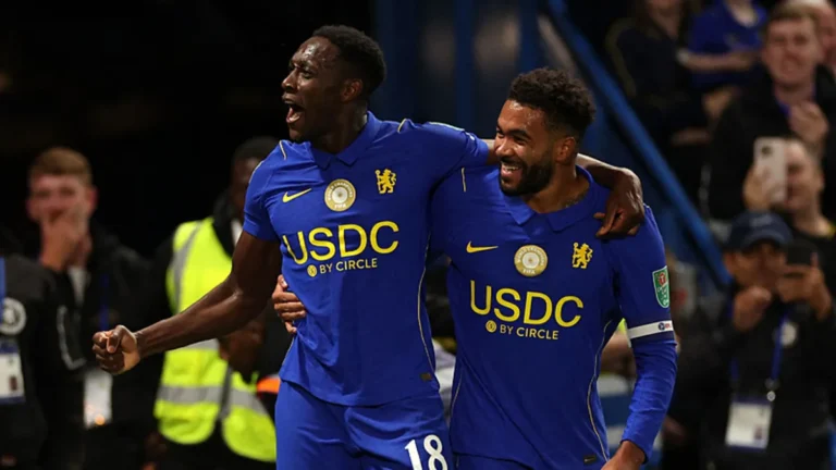Chelsea'den İnanılmaz Geri Dönüş: Leeds United Dağıldı