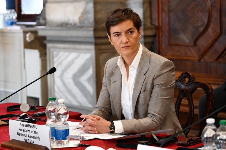 Sırbistan'da Tarihi Dönem: Ana Brnabic Göreve Geldi