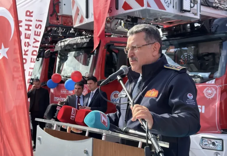Trabzon İtfaiyesine 290 Milyonluk Dev Takviye Trabzon İtfaiyesine 290 Milyonluk Dev Takviye
