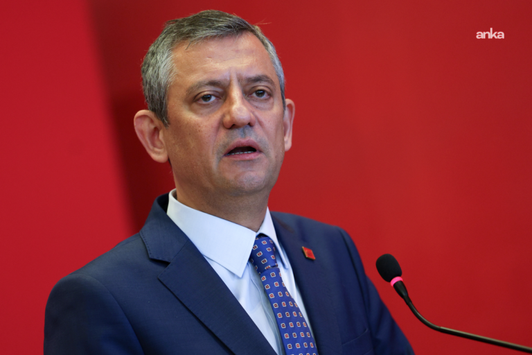 Turgutlu'daki Saldırı Sonrası Özgür Özel'den Kritik Telefon
