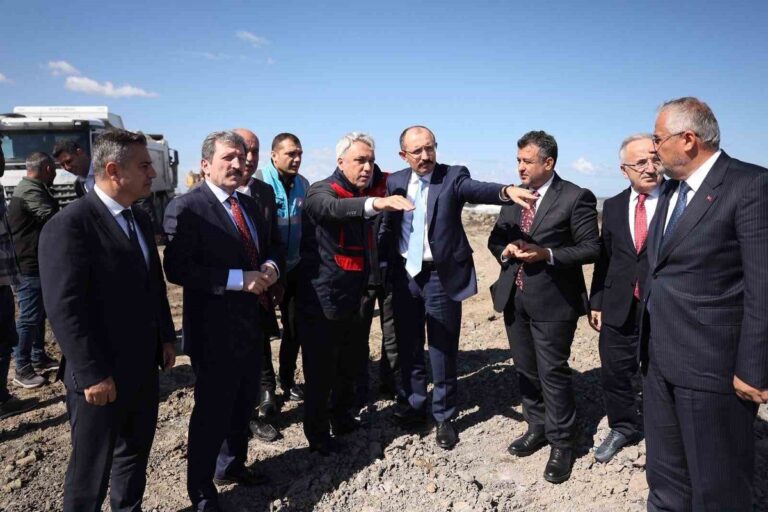 Bafra Kıyılarını Kurtaracak 1 Milyar Tl’lik Hamle Bafra Kıyılarını Kurtaracak 1 Milyar Tl’lik Hamle
