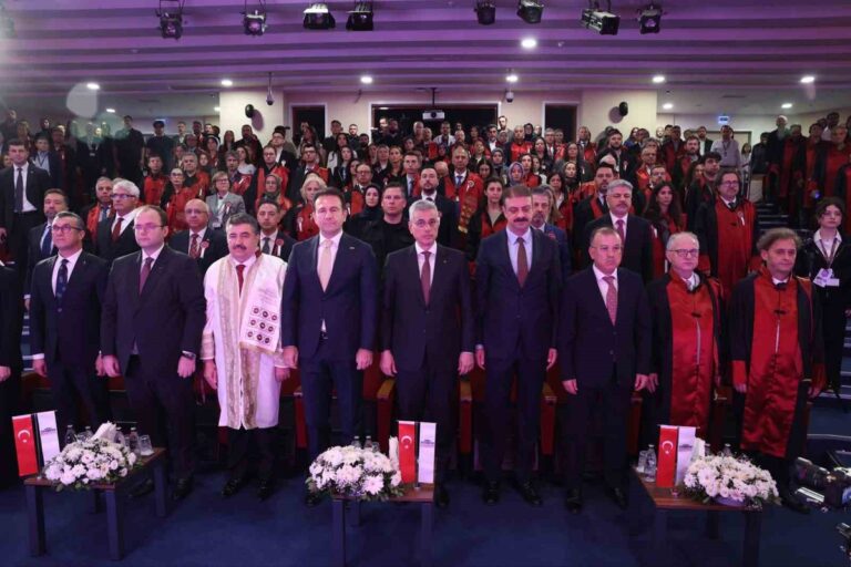 Bakan Memişoğlu: Sağlıkta Yeni Sözler Söyleyeceğiz