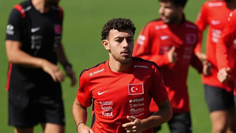 Beşiktaşlı İlhan Fakılı Milli Formayla Büyüledi