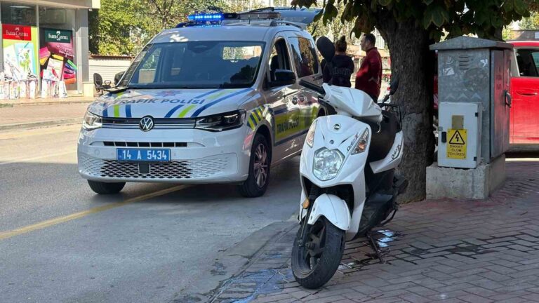 Bolu’da Feci Çarpışma: Motosiklet Yolcusu Yaralandı Bolu'da Feci Çarpışma: Motosiklet Yolcusu Yaralandı
