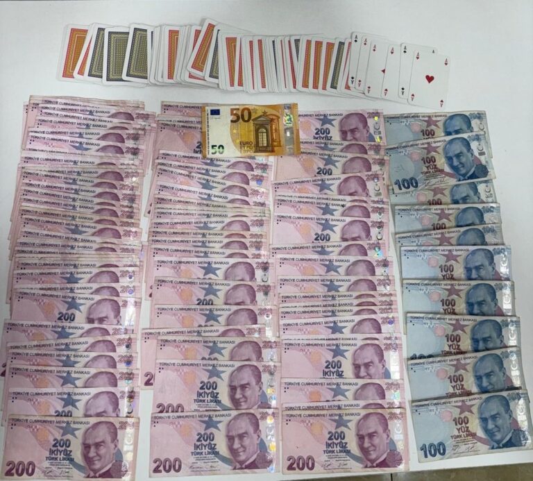 Çarşamba'da Kumar Baskını: Binlerce Lira Ceza Kesildi