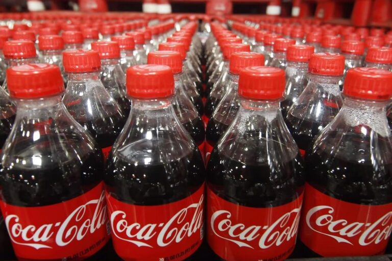 Coca-Cola Milyar Dolarlık Kahve Devini Elden Çıkarıyor Coca-Cola Milyar Dolarlık Kahve Devini Elden Çıkarıyor