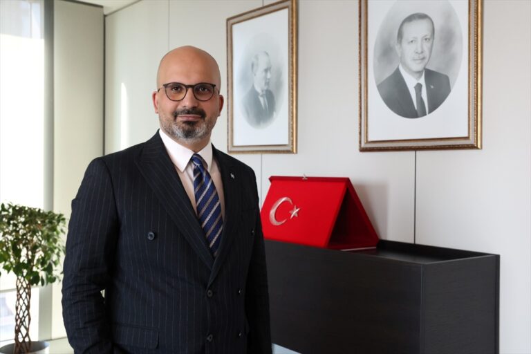 Eklem Ağrısını Hafife Almayın Sakat Bırakabilir