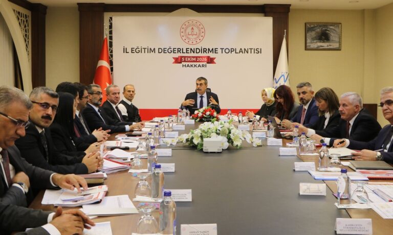 Hakkari'de Eğitim Devrimi: Öğretmen Sayısı Üç Katına Çıktı