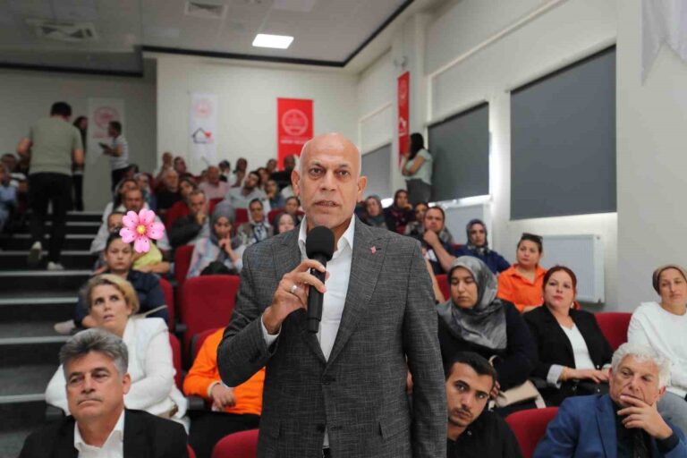 Hatay’da Koruyucu Ailelerin İletişim Gücü Artıyor Hatay'da Koruyucu Ailelerin İletişim Gücü Artıyor