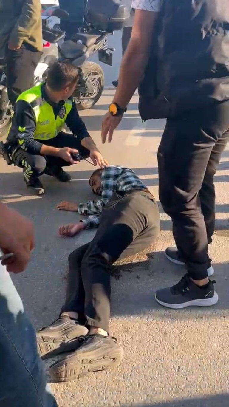İnegöl'de Halk Otobüsü Genç Yayaya Çarptı