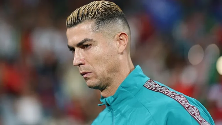 Ronaldo’dan Şok Karar: Jesus Varsa Ben Yokum Ronaldo'dan Şok Karar: Jesus Varsa Ben Yokum