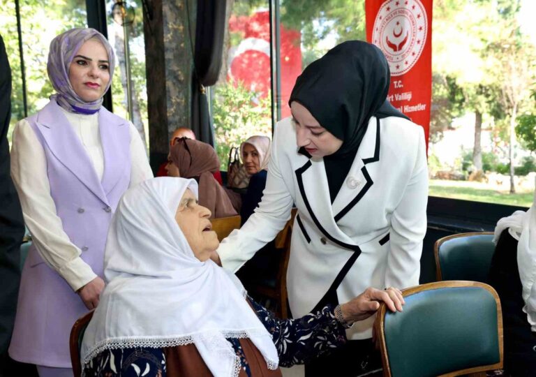 Siirt Valisi Kızılkaya'dan Şehit Ailelerine Anlamlı Buluşma