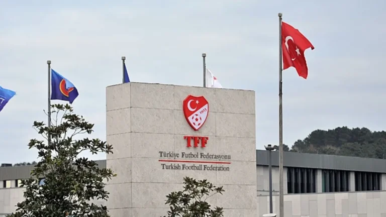 Tff'de Beklenmedik Ayrılık: Abdullah Ayaz İstifa Etti