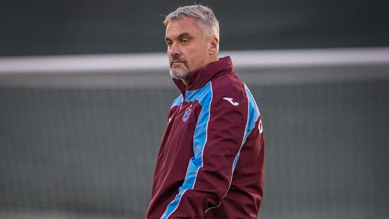 Trabzonspor'da Kritik Randevu Öncesi Doğum Günü Sürprizi