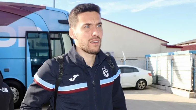 Trabzonspor'da Umut Nayir Şoku: Sakatlık Haberi Geldi