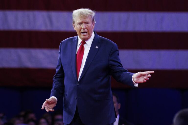Trump’tan Enerji Hamlesi: 8,4 Milyar Dolarlık Dev Adım Trump'tan Enerji Hamlesi: 8,4 Milyar Dolarlık Dev Adım
